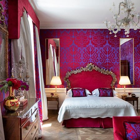 Helvetia&Bristol Firenze - Starhotels Collezione Екстер'єр фото A suite at the Hotel de Crillon