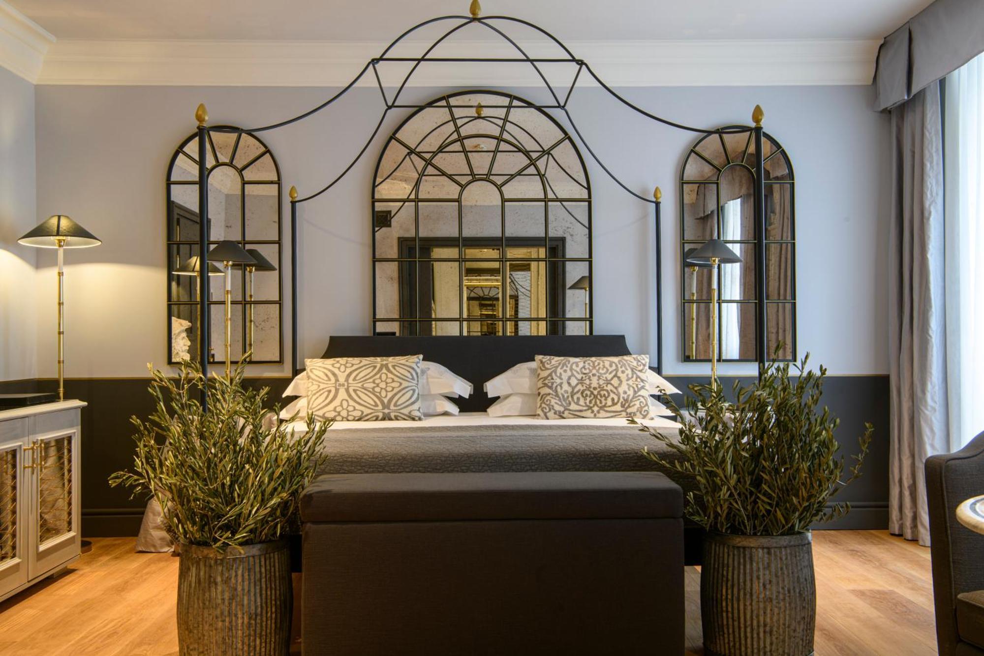 Helvetia&Bristol Firenze - Starhotels Collezione Екстер'єр фото A bedroom at the Hotel